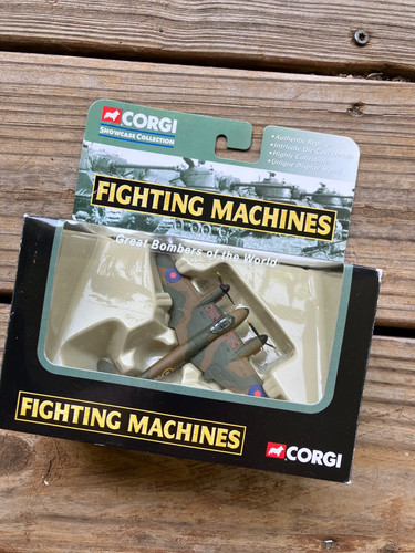 Corgi fighting machines - fighting,