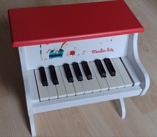 Moulin Roty Toy Piano - wooden