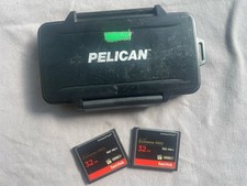2 X Sandisk Extreme Pro 32gb Compact Flash Cards With Pelican Hard Case