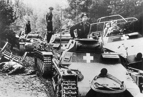 German armored troops invade