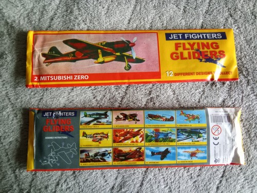 Jet fighters flying gliders - jet,