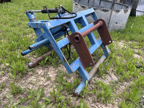 Albutt bale squeeze year - squeeze,
