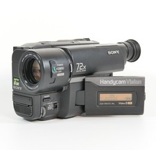 Sony CCD-TRV27E Handycam Camcorder Video Camera (Hi8 Video8 8mm) - near MINT!