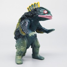 Ultraman Sofubi Kaiju GUESRA