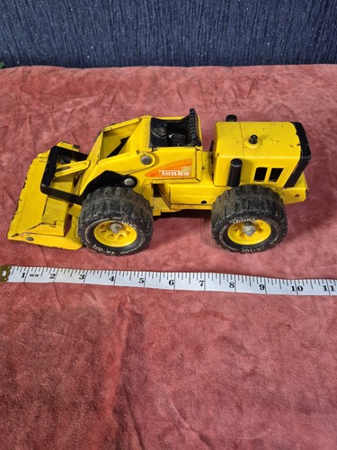 Vintage tonka truck tractor - vintage,