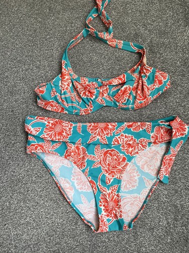 Ladies floral bikini from pour - bikini,