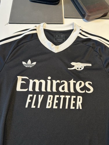 Arsenal 3rd goalkeeper shirt - arsenal,