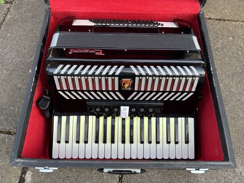 Parrot piano accordion - accordion, 37