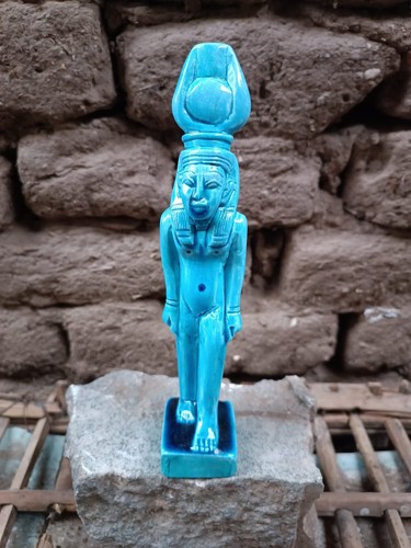Hathor statue ancient - statue,