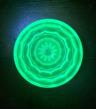 Vintage Art Deco Pot Uranium Green Glass 