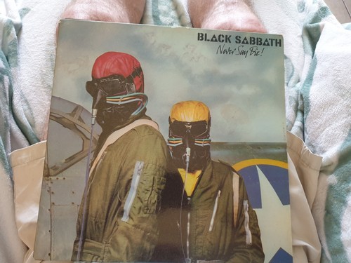 Black sabbath never - black, die
