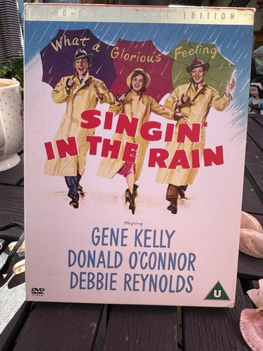 Singin the rain two - in, disc
