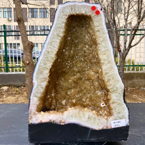 28lb natural citrine geode - 45.28lb,