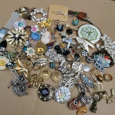 ANTIQUE / VINTAGE BROKEN