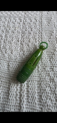 Vintage green bakelite - vintage,