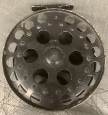 LEEDS (LEWTHAM) 5 1/2” CENTREPIN TROTTING FISHING REEL FOR BATTING. NO HANDLES