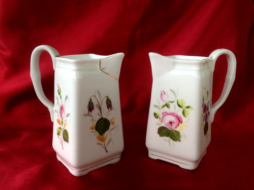 Pair decorative vintage - pair,