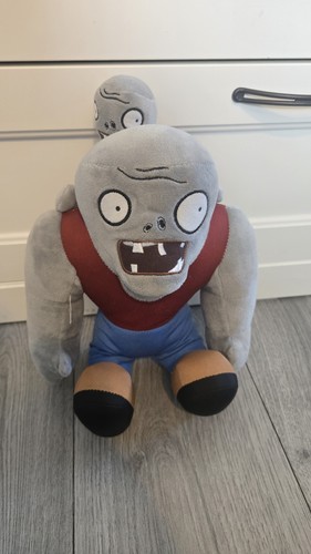 Plants zombies gargantuar - plants,