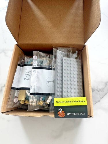 Lego mystery box set - set,