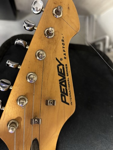 Peavey raptor electric - electric, guitar