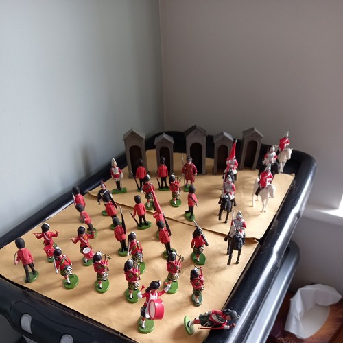 Large lot vintage britains - vintage,