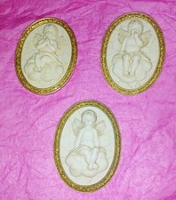 3 x Oval Gold Cherub 3D Crackle Antique Effect Wall Plaques 4” x 3” Cream & Gold