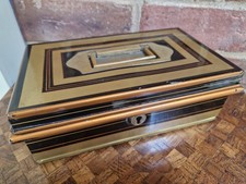 Antique - Metal Money Petty