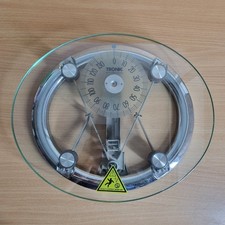 Vintage Tronic Analog Bathroom