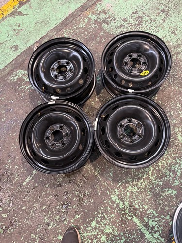 Genuine ford transit - 16",