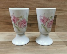 2 x Vintage L'Hirondelle De Cadeaux Porcelain Floral Design Goose Egg Cups  