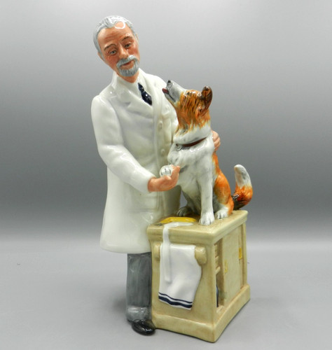 Royal doulton figurine - royal,