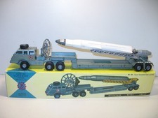 FJ Truck Pacific Lance Missile Military Ramp Grey And Rocket White D