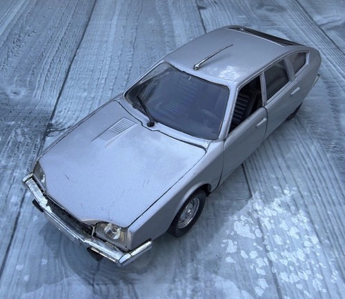 Polistil citroen 2200 - citroen, cx
