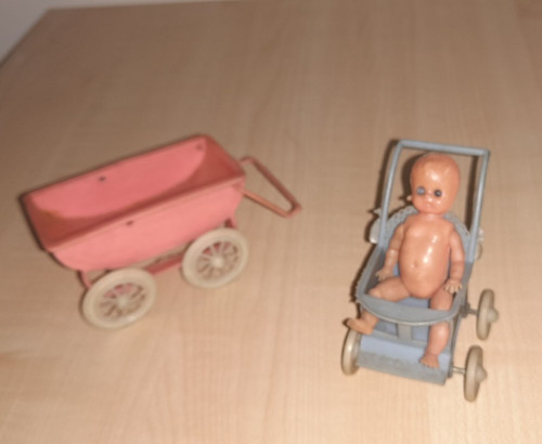 Vintage 1960s dolls - 1960s, house
