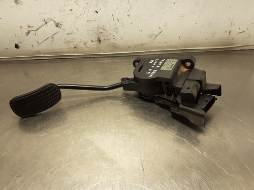 0280755151 pedal potentiometer