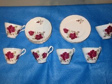 VINTAGE HARLEIGH BONE CHINA ‘RED ROSE’ CUPS, SAUCERS, & AYNSLEY SIDE PLATES (18)
