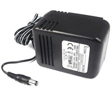 ICOM BC-145UK POWER SUPPLY 16V 1000MA UNUSED IN THE BOX