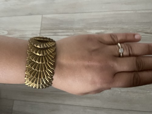 Indian woman bangle - indian,