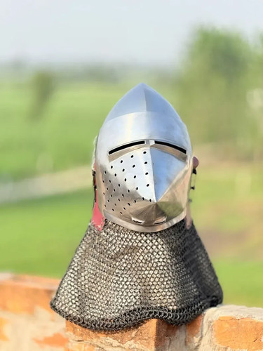 Medieval nuremberg hounskull - nuremberg,