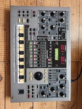 Roland MC-505 Groovebox