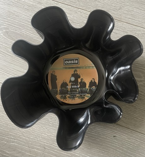 Oasis assorted vinyl - x,