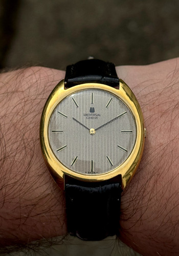 Universal genève linen dial - linen,