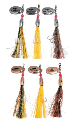Salmon spinner flytail flying - spinner,