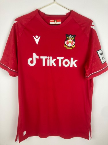 Wrexham afc football - wrexham,