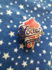 Vintage Foden Vehicles Enamel Badge (A192)