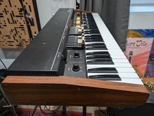 Roland VK-09