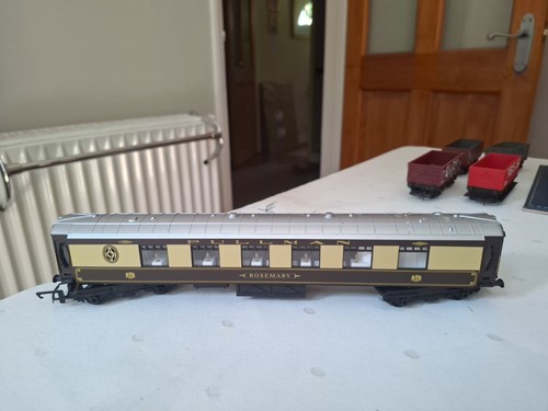 Hornby gauge pullman coach - hornby,