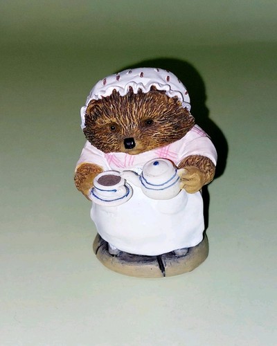 Beatrix potter mrs - potter, tiggywinkle