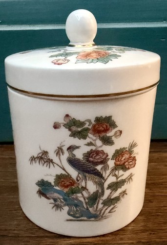 Wedgwood kutani crane candy - crane,