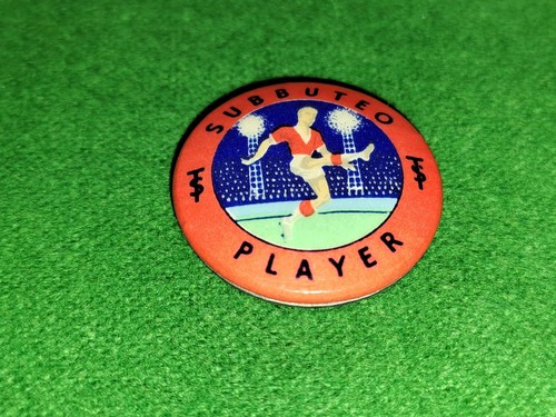 Subbuteo set player badge - set, bb